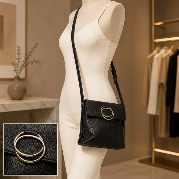 Vince Camuto Handbags - Vince Camuto Livy Black Crossbody Handbag 10x10x2 *read